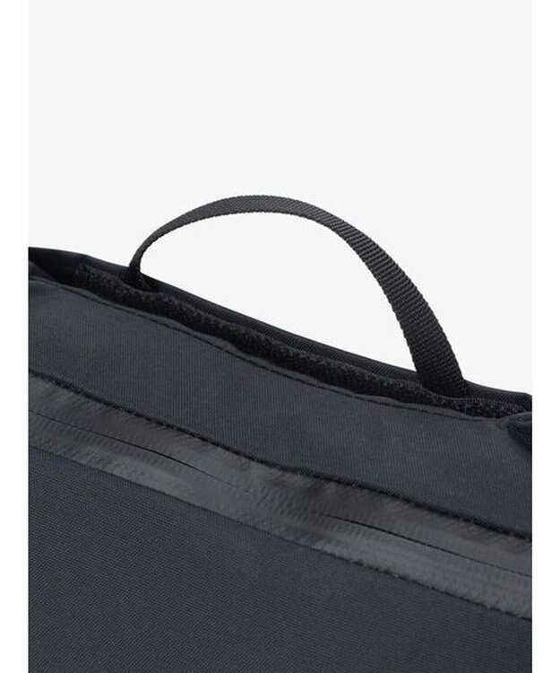 HELLY HANSEN ダガリサコッシュ ブラック