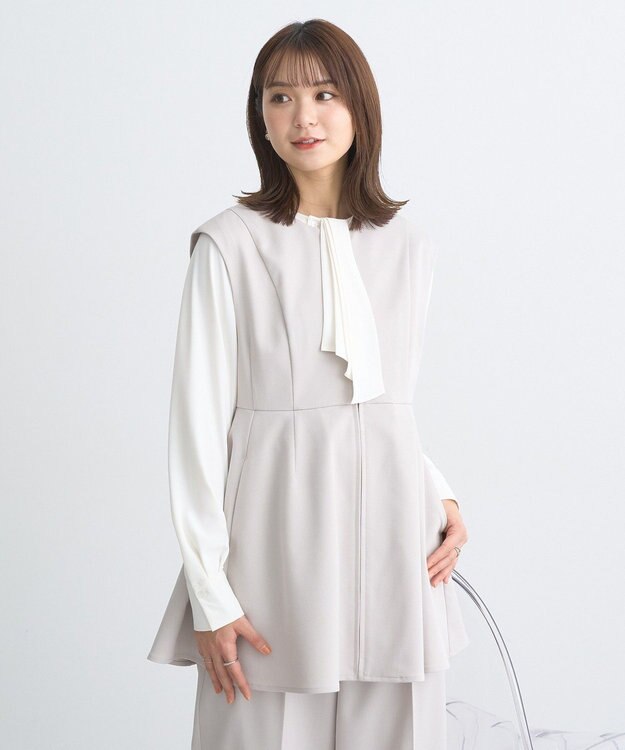 earth music&ecology ペプラムジップジレ Beige