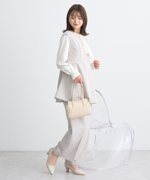 earth music&ecology ペプラムジップジレ Beige