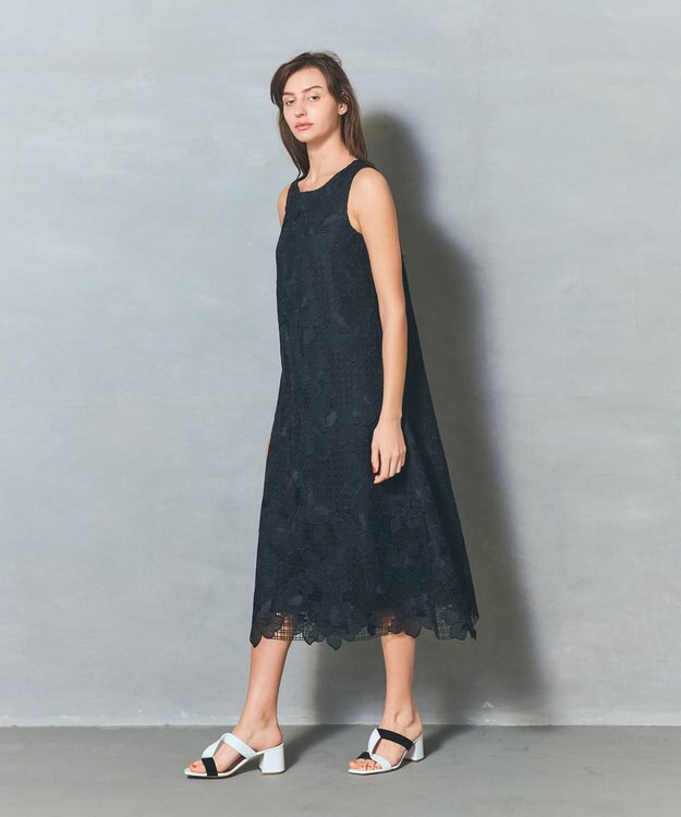 GRACE CONTINENTAL メッシュフラワーレースワンピース ブラック