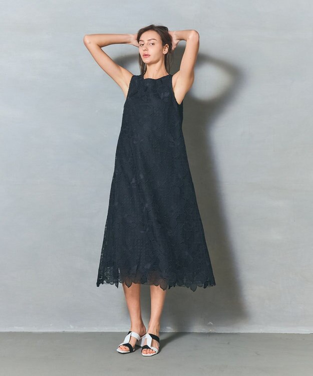 GRACE CONTINENTAL メッシュフラワーレースワンピース ブラック