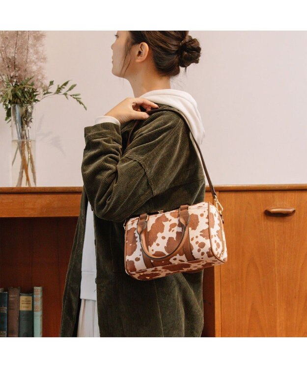 UNBILLION cachecache お財布ミニボストンバッグ カウ