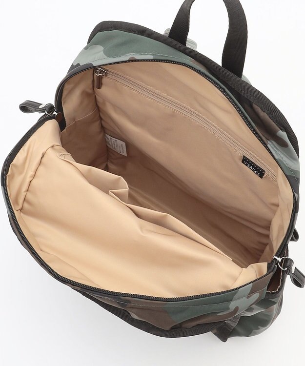 Y'SACCS 撥水ナイロンテープデザインスクエアバックパック カーキ