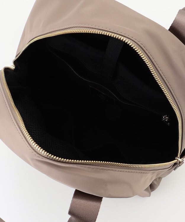 TOCCA 【A4サイズ対応】ARDOR BUSINESS BACKPACK バックパック グレージュ系