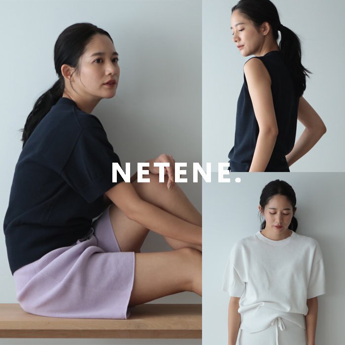 新作の涼感サマーニットで魅せる、心地よい初夏