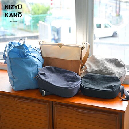 煮ル果実　クッション　【　サイン入り　】 煮ル果実 クッション 【 サイン入り 】人気 商品 通販