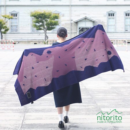 【温度調整自由自在】25℃以下はストールの出番！