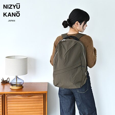 収納力の高くて、どんなシーンでも使いやすい日本のバッグ。