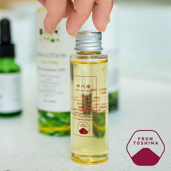 冬の乾燥に。しっとりやさしい利島の椿オイル