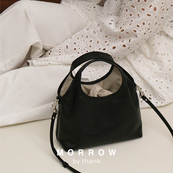 軽やかに持てる、春映えバッグ