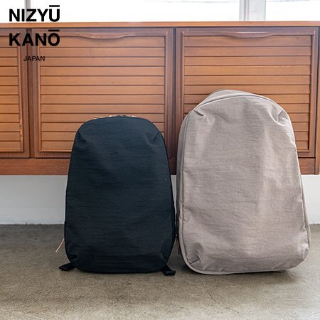 雨対策、初夏準備に最適な撥水＆多収納なバッグ