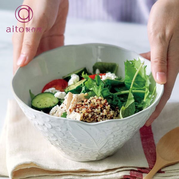暑い日も心地よく。うつわで整える夏の食卓