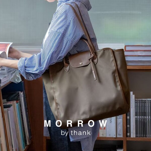 オンにもオフにも。秋の装いになじむ日本製バッグ。