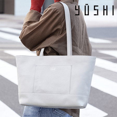 冬コーデに映える上品なレザーバッグ