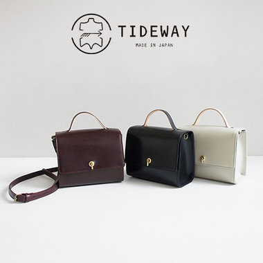 デイリーで使いやすいコンパクトなバッグ