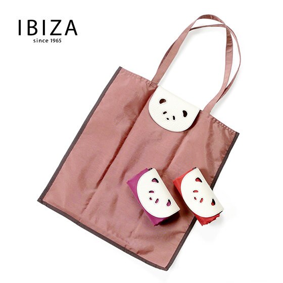 【IBIZA】広げても折りたたんでもパンダが主役！