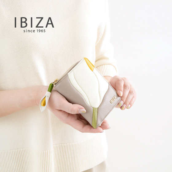 【IBIZA】しなやかな花をいつも手の中に