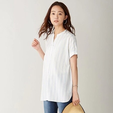 程よい抜け感とトラッドらしさが魅力！ストライプブラウス