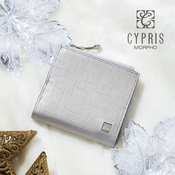 華やかで実用的なプレゼント【２つ折り財布】 | ONWARD CROSSET