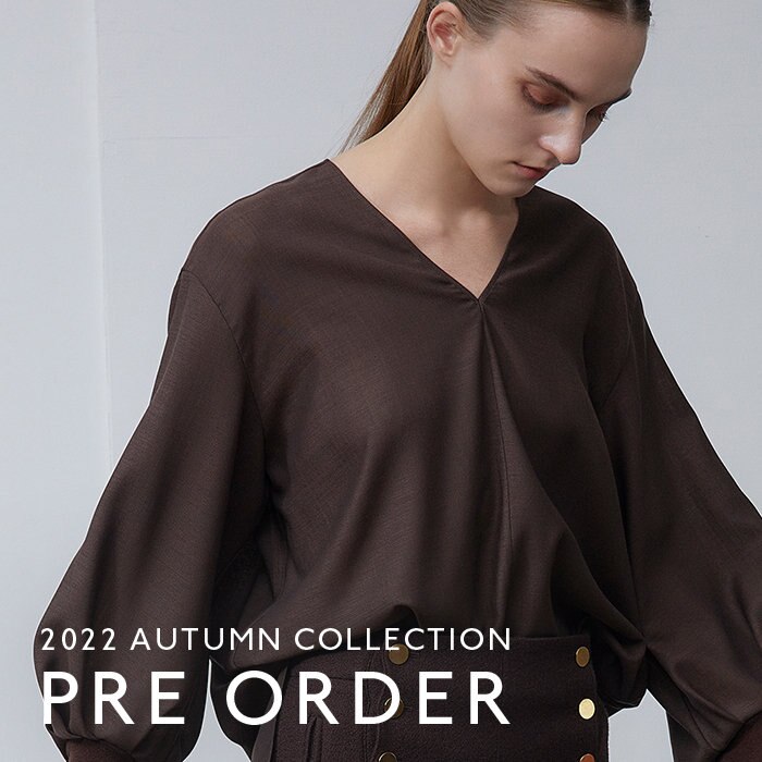 【2022 AUTUMN COLLECTION】人気のブラウスセットアップシリーズが登場！