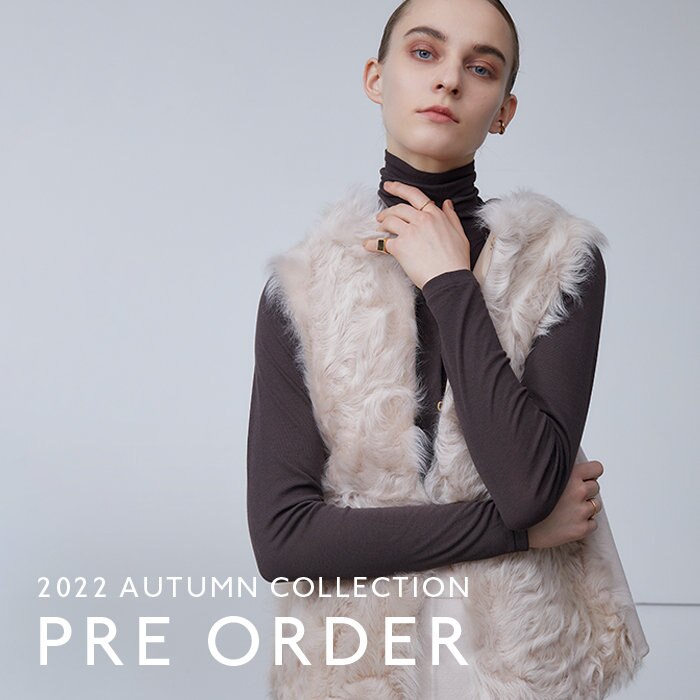 【2022 AUTUMN COLLECTION】人気のムートンベストに新色が登場