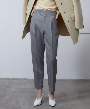 BEIGE， CASSEL / テーパードパンツ