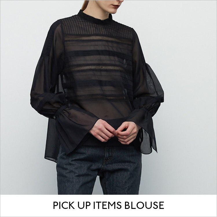 カラーで選ぶお気に入りブラウス