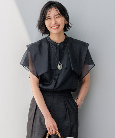23区 【接触冷感/洗える】シアーフィルム ブラウス