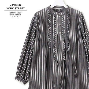 この秋着たい、“旬顔”ブラウス