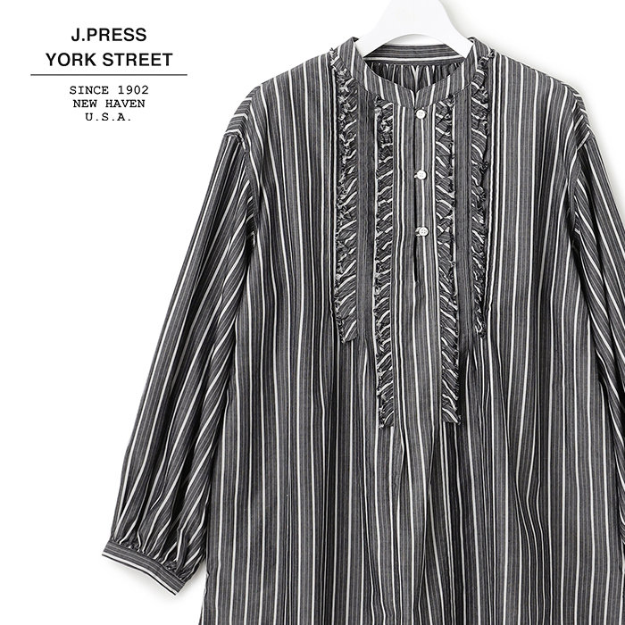 この秋着たい、“旬顔”ブラウス