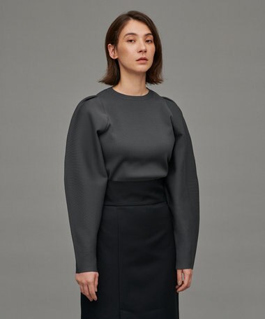  アモッサ ボリュームスリーブニット