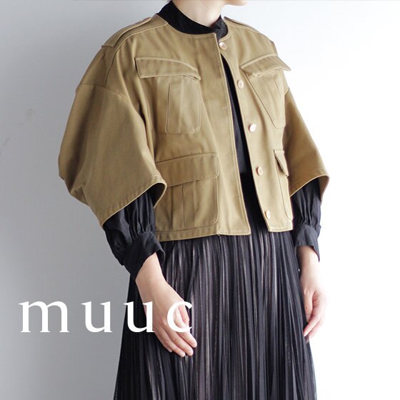 ノーカラーの『ショートジャケット』のご紹介