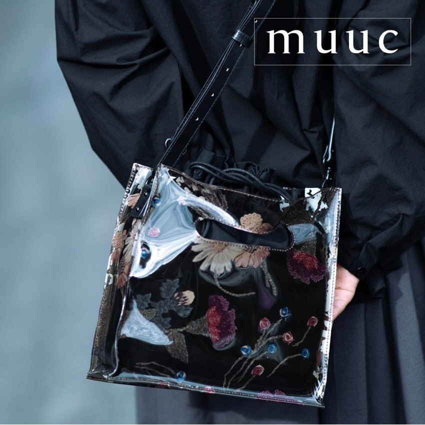 「落ち着いた大人の女性に持ってほしい」かわいらしく華やかな【色糸花刺繍のショルダーバッグ】