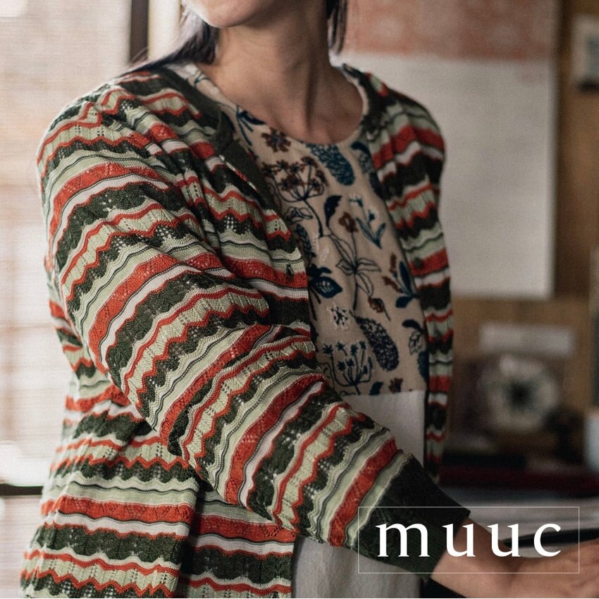 「最高級のシルク100％の糸」を使用した肌触り・着心地ともに最高のニット【ボーダーカーディガン】