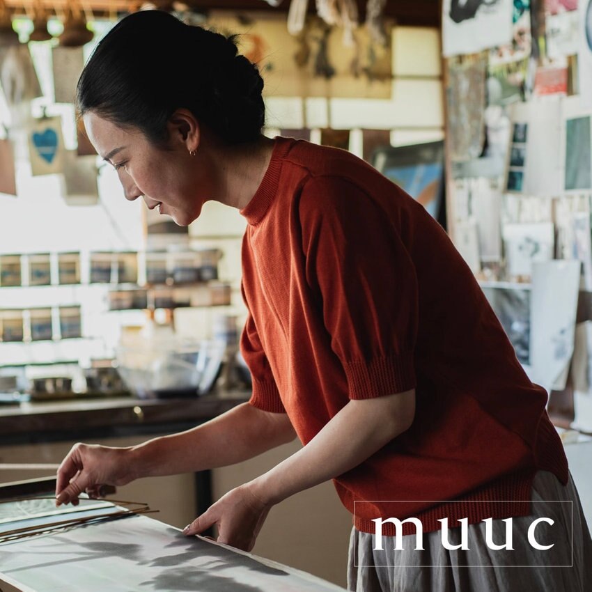 「シルクコットン素材」が汗ばむ肌にも気持ちいい【高品質なニットプルオーバー】※ご家庭でのお洗濯が可能です