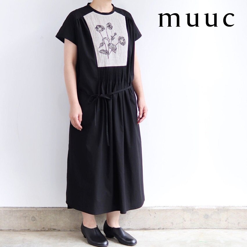 1枚でサッと着られて快適【ポピー押し花刺繍の半袖丈ワンピース】上品な印象で外出着としてもおすすめです