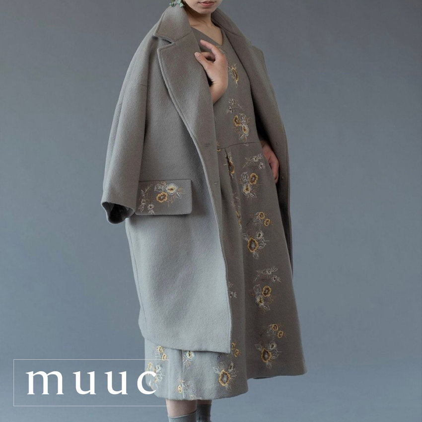 【2022-23秋冬新作コレクション販売スタート!!】普遍的なオーバーシルエットデザイン「野ばら刺繍コート」のご紹介