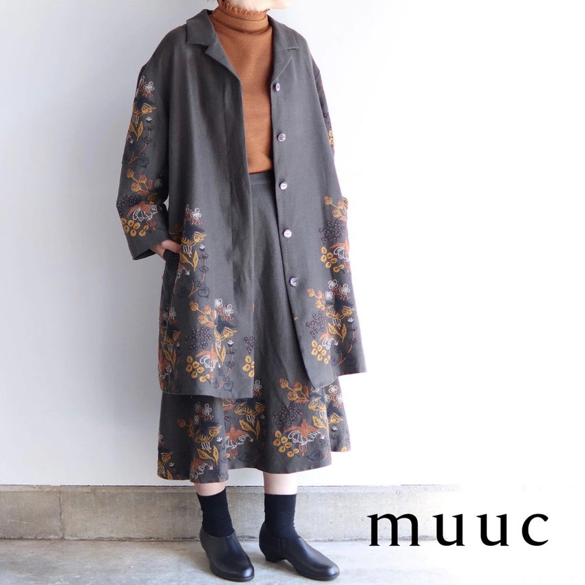 立体感のある豊かな表情の【フクシア刺繍のコート】上品さの中に可愛らしさも「フレアスカートとのセットアップコーデも◎」