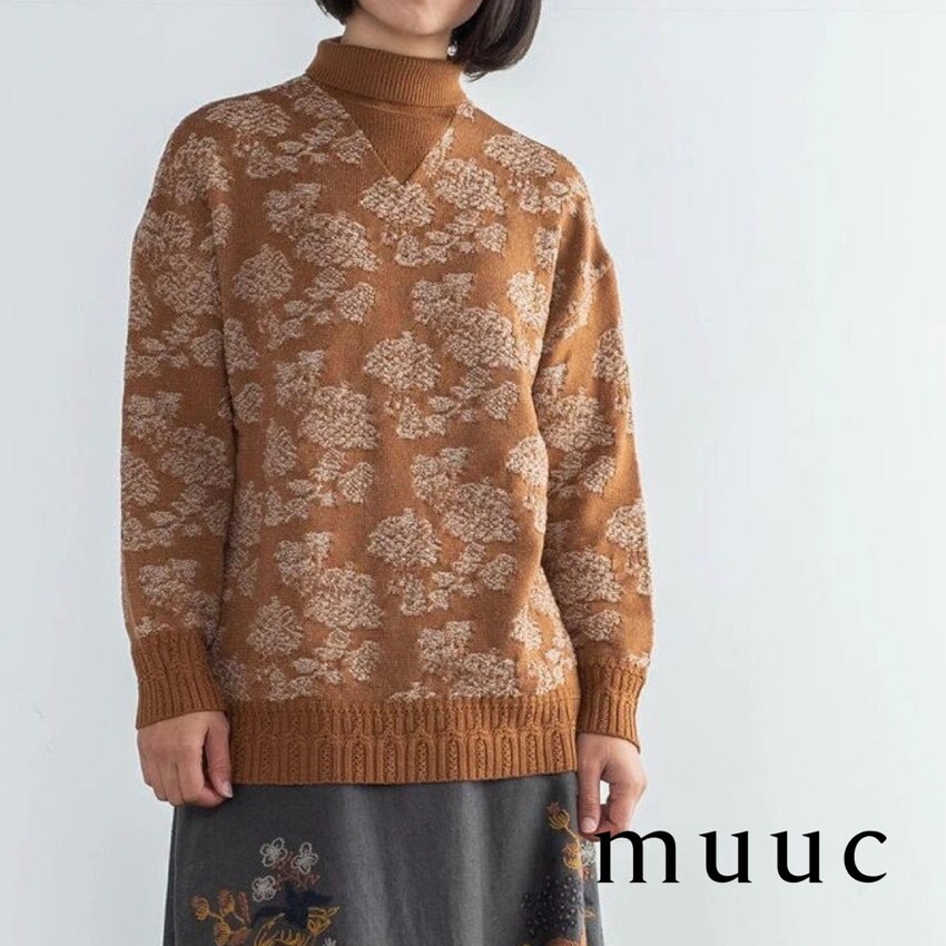 高級感と主張しすぎない上品さ【フラワージャカートプルオーバー】プレーティング編みとジャカート編みを組合せました