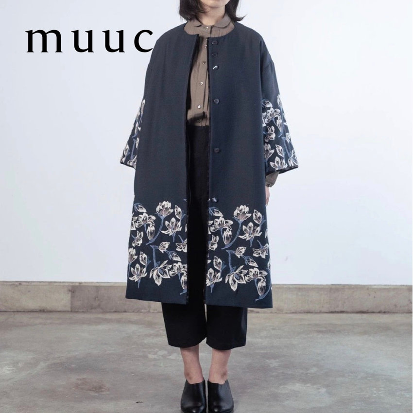 「新しい年の装いにおすすめのアイテム」大ぶりの花刺繍が控えめで上品な印象の【モクレン刺繍のコート】カラー2色展開です