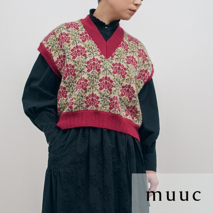 新作！【muuc 至高のニット】上質なシルクモヘアでフラワージャカード柄を編み立てた、特別な雰囲気が溢れるニット