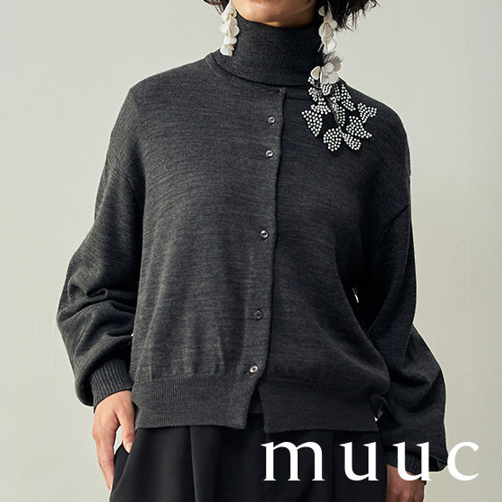 【新作紹介】しっとりなめらかで洗える上質なタートルネックとカーディガン