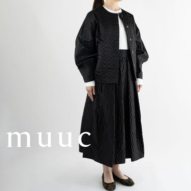 ハレの日も、普段着としても頼れる｢黒｣の洋服のご紹介