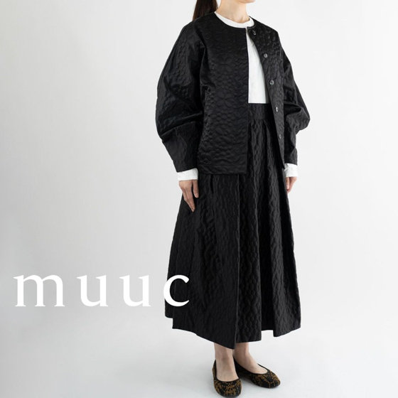 ハレの日も、普段着としても頼れる｢黒｣の洋服のご紹介