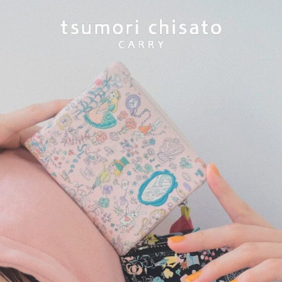 不思議の国のアリスがテーマの財布小物