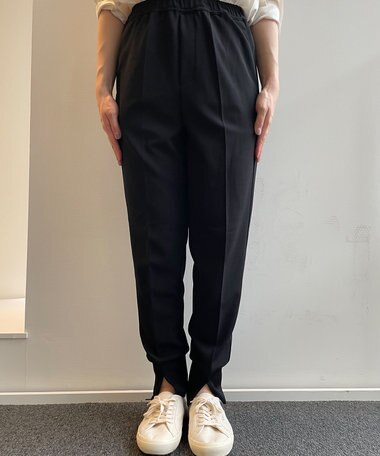  太ももに余裕あり。 36よりもウエストはゆるくなりました。