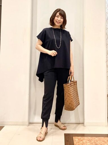 UNFILO 【新色追加！/接触冷感】マイビューティ バックフレアTシャツ