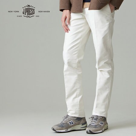 キレイ目パンツで秋準備