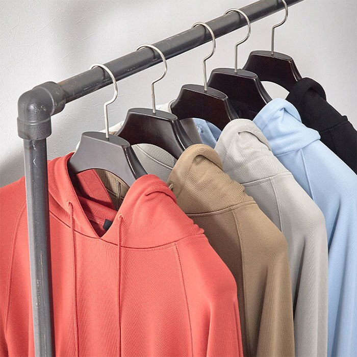 カジュアルをラグジュアリーに格上げした逸品、コットンナイロンテリー