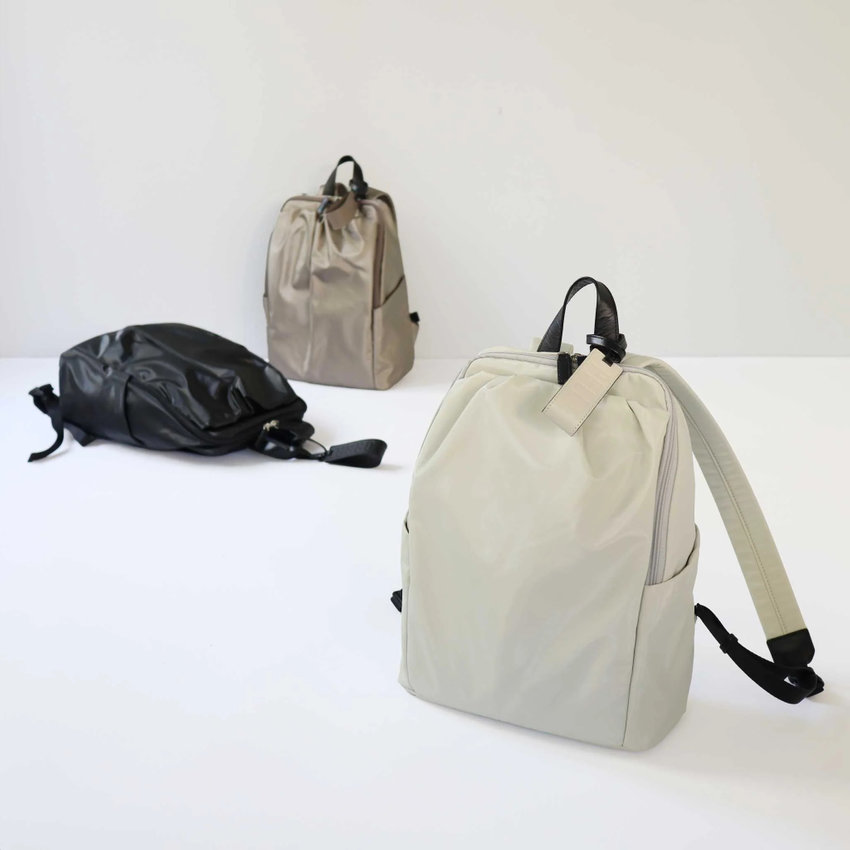 毎日を忙しく頑張っている女性をCHEER(応援)するシリーズ